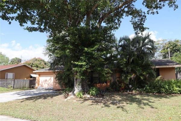 East Plantation Estates, Plantation, Florida 33317, image 1