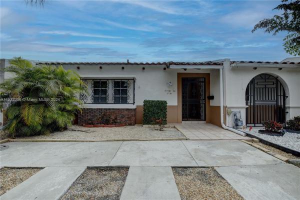 Lake Martha, 7202 Jacaranda Ln #7202, Miami Lakes, Florida 33014, image 1