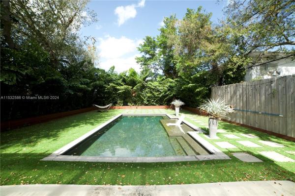Federal Way, 577 NE 74th St, Miami, Florida 33138, image 3