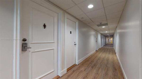 Brickell Townhouse, 2451 Brickell Ave #19C, Miami, Florida 33129, image 2