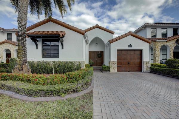 Las Ramblas Country Club, 875 NW 104th Ave, Pinewood, Florida 33172, image 2