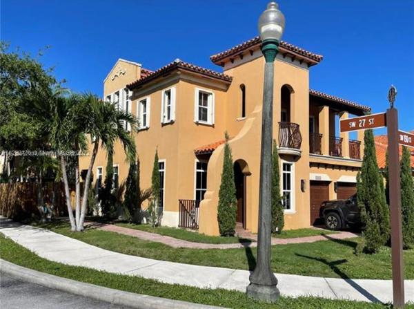 2660 SW 150th Ct, Unincorporated Dade County, Florida 33185, image 2