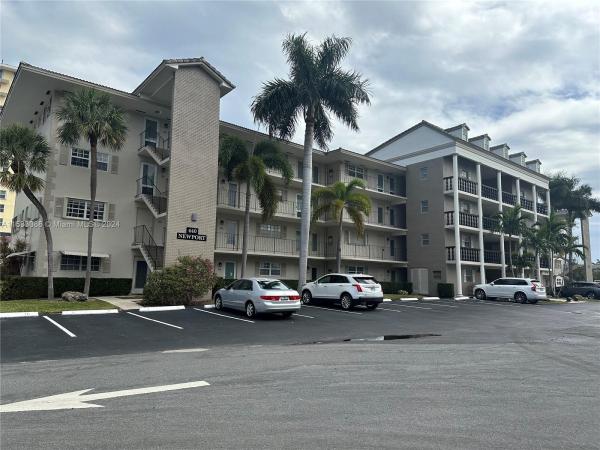 Isle Of Paradise, 440 Paradise Isle Blvd #304, Hallandale Beach, Florida 33009, image 1