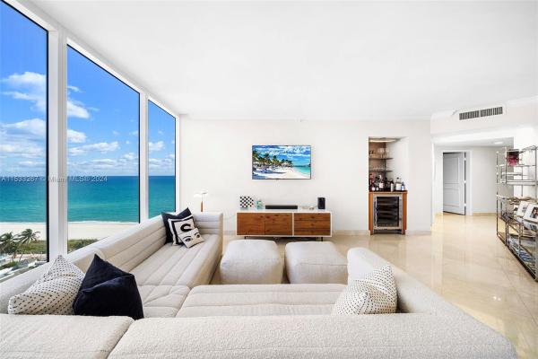 Green Diamond, 4775 Collins Ave #1607, Miami Beach, Florida 33140, image 1