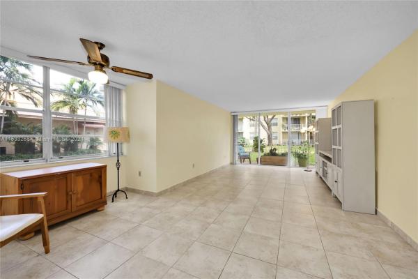 Village At The Falls, 13120 SW 92nd Ave #B-115, Kendall, Florida 33176, image 1