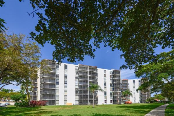Bravura, 3101 N Country Club Dr #709, Aventura, Florida 33180, image 1