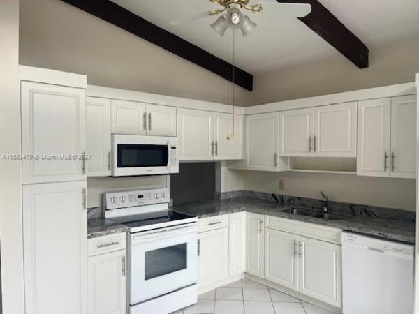 Villas At Carriage Hills Lakeside, 115 Gate Rd #2-63, Hollywood, Florida 33024, image 3