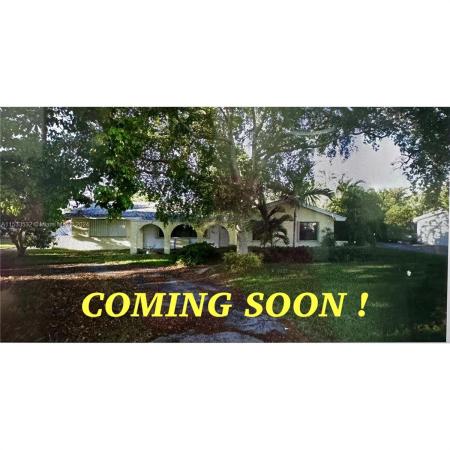 Pinewood Estates, 8745 SW 175th St, Palmetto Bay, Florida 33157, image 1