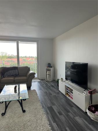 Coral Gate East, 6930 Miami Gardens Dr #1-506, Country Club, Florida 33015, image 3