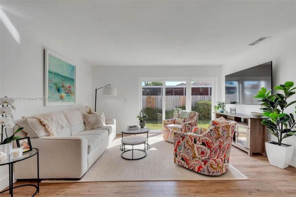 Catalina, 9805 SW 222nd Ter, Cutler Bay, Florida 33190, image 2