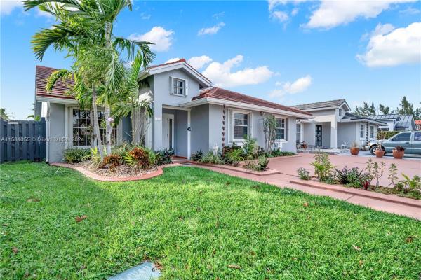 Venezia Homes Estates, 1070 NW 134th Ave, Tamiami, Florida 33182, image 1
