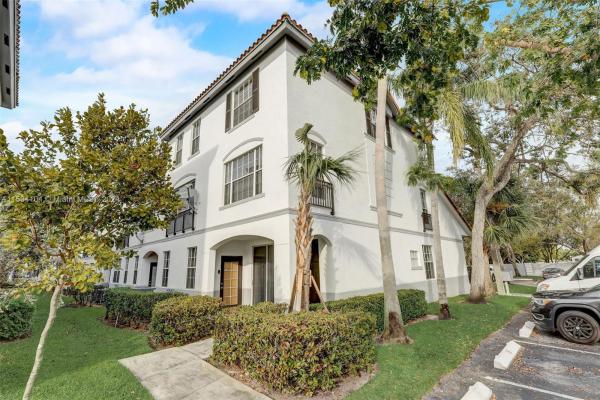 Villas De Tuscany, 701 SW 148th Ave #101, Sunrise, Florida 33325, image 1
