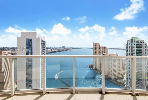 Met 1, 300 S Biscayne Blvd #T-2312, Miami, Florida 33131, image 1