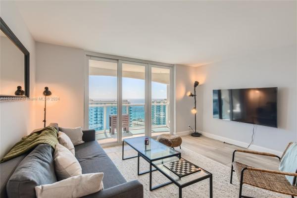 The Hallmark Of Hollywood, 3800 S Ocean Dr #1818, Hollywood, Florida 33019, image 1