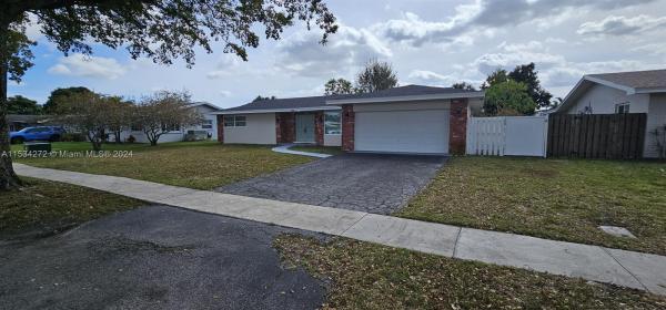 Mirror Lake Estates, 7380 NW 15th St, Plantation, Florida 33313, image 3