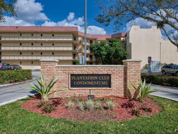 Plantation Club, 6655 W Broward Blvd #307, Plantation, Florida 33317, image 1