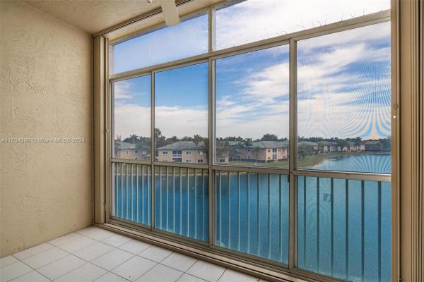 Trent At Kings Point, 7902 Trent Dr #409, Fort Lauderdale, Florida 33321, image 1