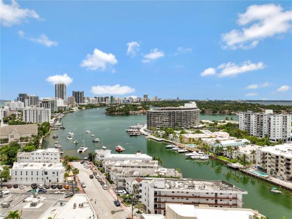 Fountain Towers, 7118 Bonita Dr #301, Miami Beach, Florida 33141, image 2