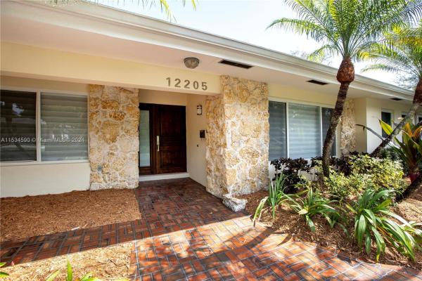 Stonehaven East, 12205 SW 69th Pl, Pinecrest, Florida 33156, image 3