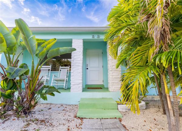 North Dania Heights, 212 SW 2nd Pl, Dania Beach, Florida 33004, image 1