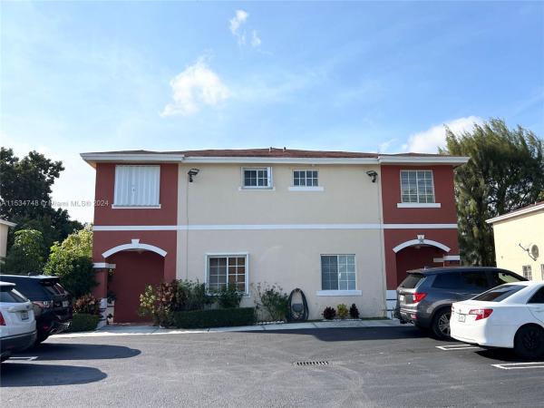Royale Point Townvillas, 18726 SW 100th Ave #18726, Cutler Bay, Florida 33157, image 3