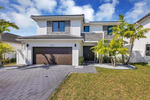 The Landings, 23532 SW 107th Pl, Kendall, Florida 33032, image 1
