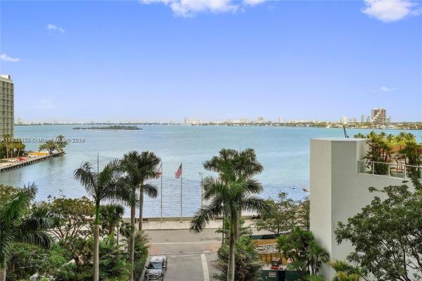 Paramount Bay, 2020 N Bayshore Dr #607, Miami, Florida 33137, image 1