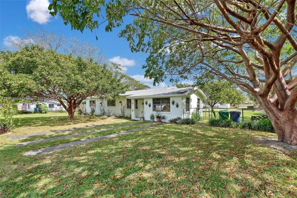 Kendall Estates, 11505 SW 109th Ave, Kendall, Florida 33176, image 3