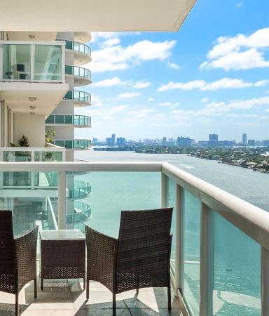 1800 Club, 1800 N Bayshore Dr #2715, Miami, Florida 33132, image 1
