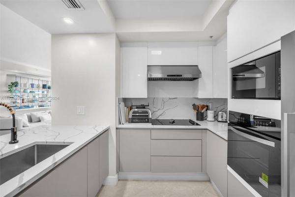 The Ritz-Carlton Tower Residences, 3400 SW 27th Ave #1105, Miami, Florida 33133, image 2