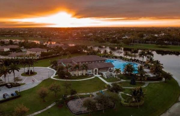 The Shores At Isles Of Bayshore, 9237 SW 227th St #1, Cutler Bay, Florida 33190, image 3