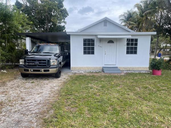 Hollywood Country Estates, 1501 N 58th Ave, Hollywood, Florida 33021, image 1