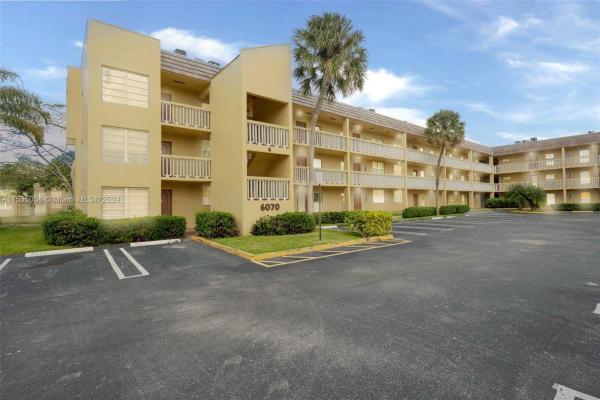 Bermuda Club, 6070 NW 64th Ave #302, Tamarac, Florida 33319, image 1