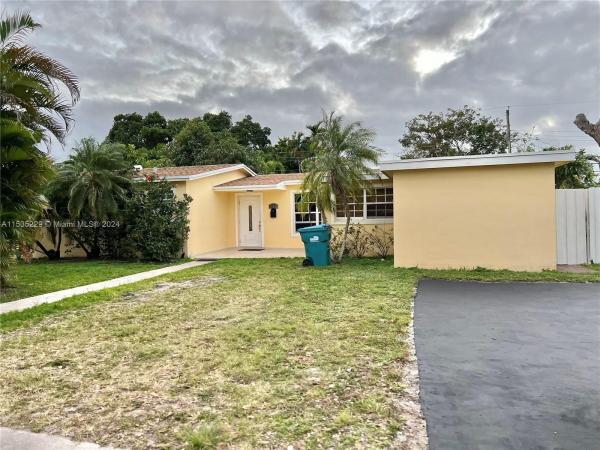 Ives Estates Residential, 19622 NE 12th Pl, Ives Estates, Florida 33179, image 1