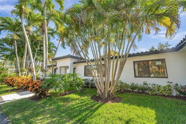 Craigdale Manor, 5824 SW 131st Ter, Pinecrest, Florida 33156, image 1