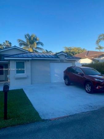 Centennial, 8629 SW 207th Ter, Cutler Bay, Florida 33189, image 3
