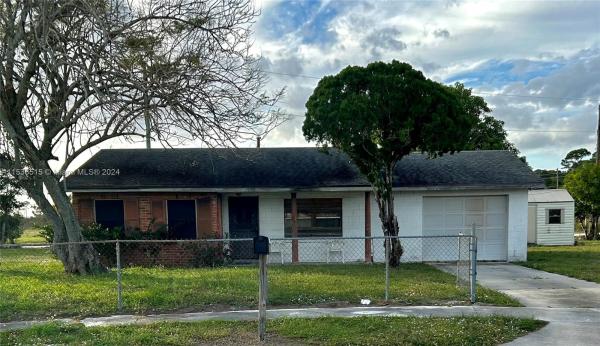 Sheraton Plaza, 106 Hilton Dr, Fort Pierce, Florida 34946, image 1