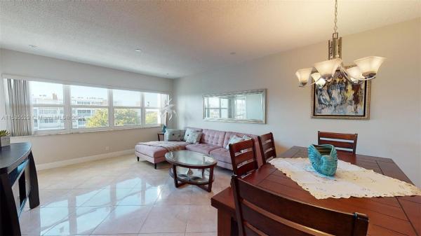 Gulfstream Garden, 329 SE 3rd St #402P, Hallandale Beach, Florida 33009, image 1