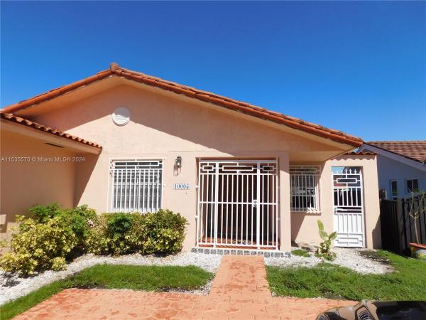 Endas Villas, 10005 SW 25th St, University Park, Florida 33165, image 1