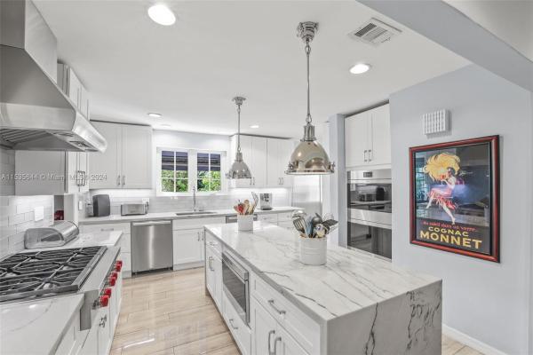 Granada, 1301 Sorolla Ave, Coral Gables, Florida 33134, image 2