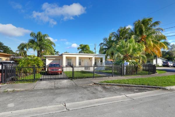Stormproof, 5901 SW 63rd St, South Miami, Florida 33143, image 1