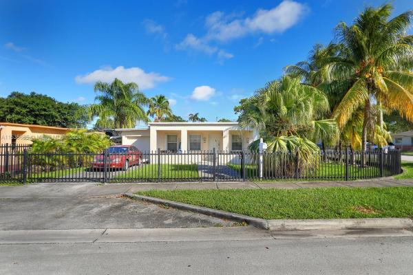 Stormproof, 5901 SW 63rd St, South Miami, Florida 33143, image 3