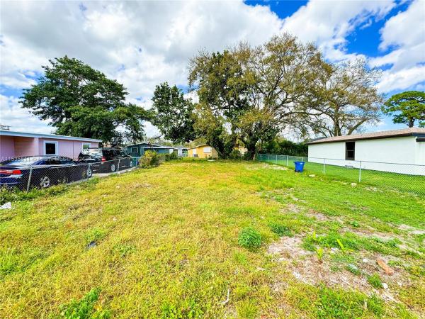 Magnolia, 2013 NW 153rd St, Miami Gardens, Florida 33054, image 1