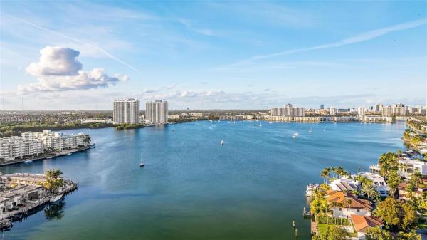 Stratford House, 2841 NE 163rd St #106, North Miami Beach, Florida 33160, image 1