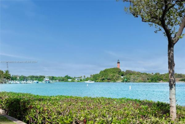 Jupiter Inlet, 755 S Saturn St #E201, Jupiter, Florida 33477, image 1