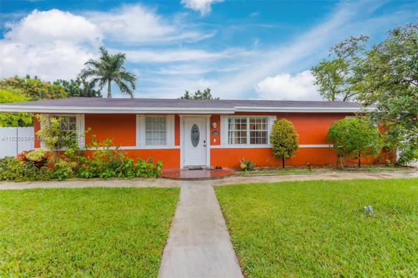 Avocado Villas, 1680 SW 4th St, Homestead, Florida 33030, image 1