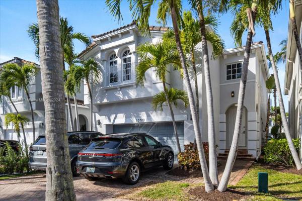 Aventura Lakes, 20760 NE 30th Pl, Aventura, Florida 33180, image 3