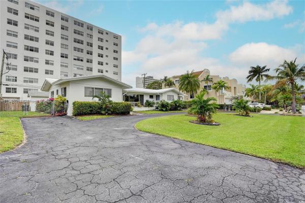 Coral Ridge South, 2634 NE 11th Ct, Fort Lauderdale, Florida 33304, image 2