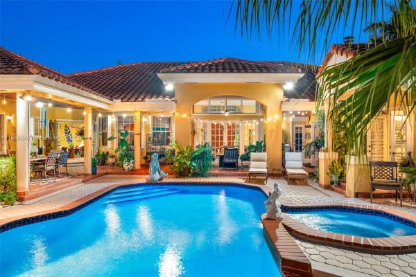 Banyan Woods, 7339 SW 168th Ter, Palmetto Bay, Florida 33157, image 1