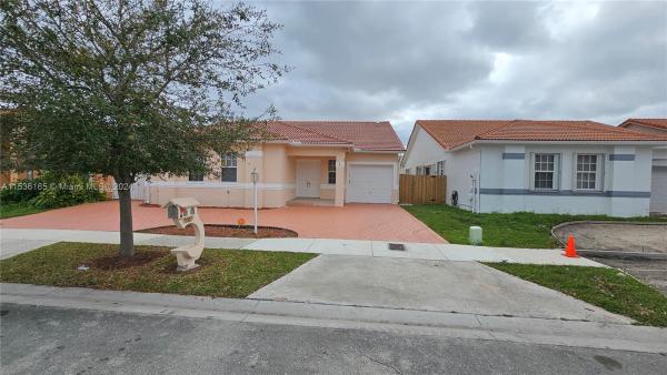 Florida Tropical Estates, 9002 NW 146th Ter, Miami Lakes, Florida 33018, image 3